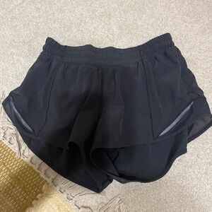Black size 6 Lululemon shorts